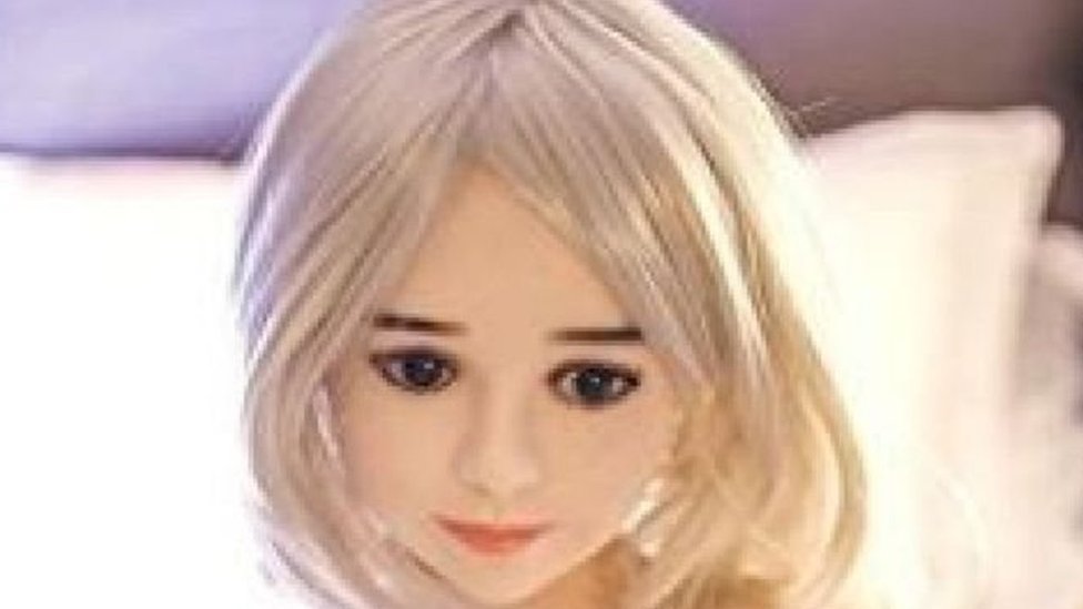 دمى جنسية