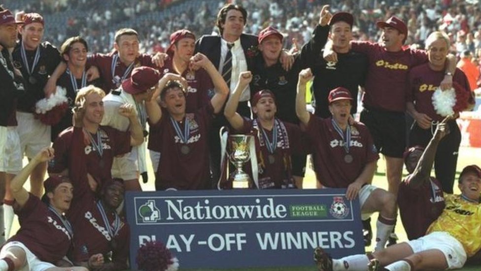 Победа в плей-офф «Нортгемптон Таун» в 1997 году