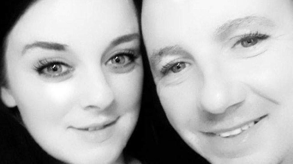 32-летняя Антуанетта Смит и Гэри О'Макглинчи надеются наконец пожениться в следующем году