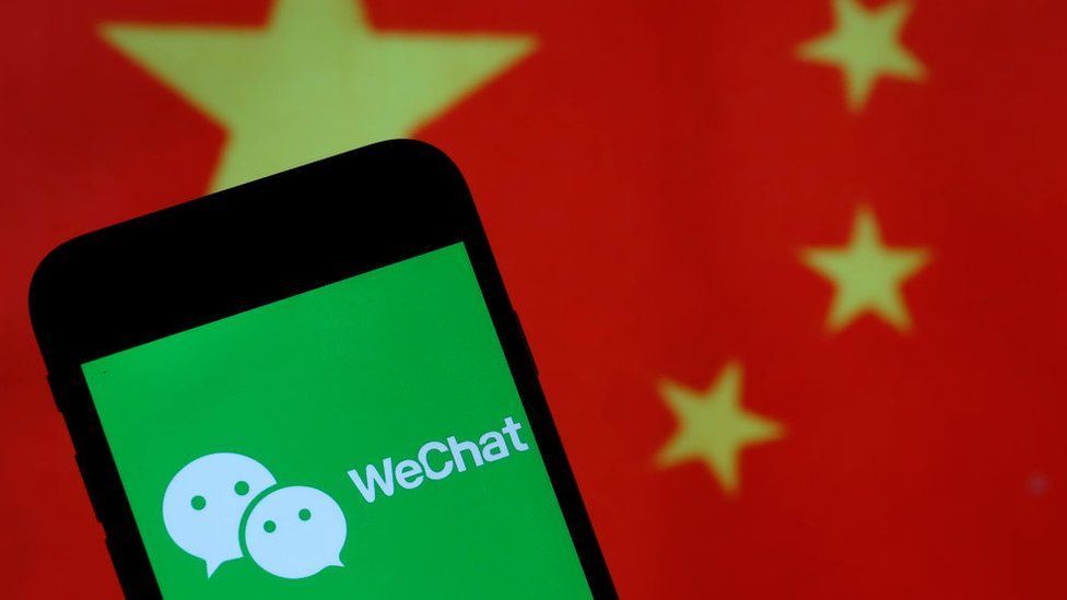 WeChat hesapların internet kurallarını çiğnediği gerekçesiyle kapatıldığını söylüyor ama hangi kuralların çiğnendiğini açıklamıyor
