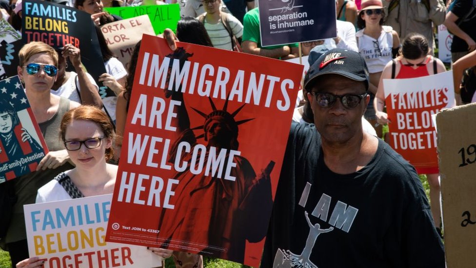 Protestantes en Washington contra las separaciones de familias de inmigrantes, en medio de la política de cero tolerancia del gobierno Trump.