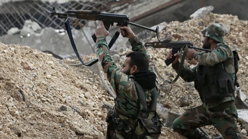 Aleppo battle: Syrian army presses advance against rebels - BBC News