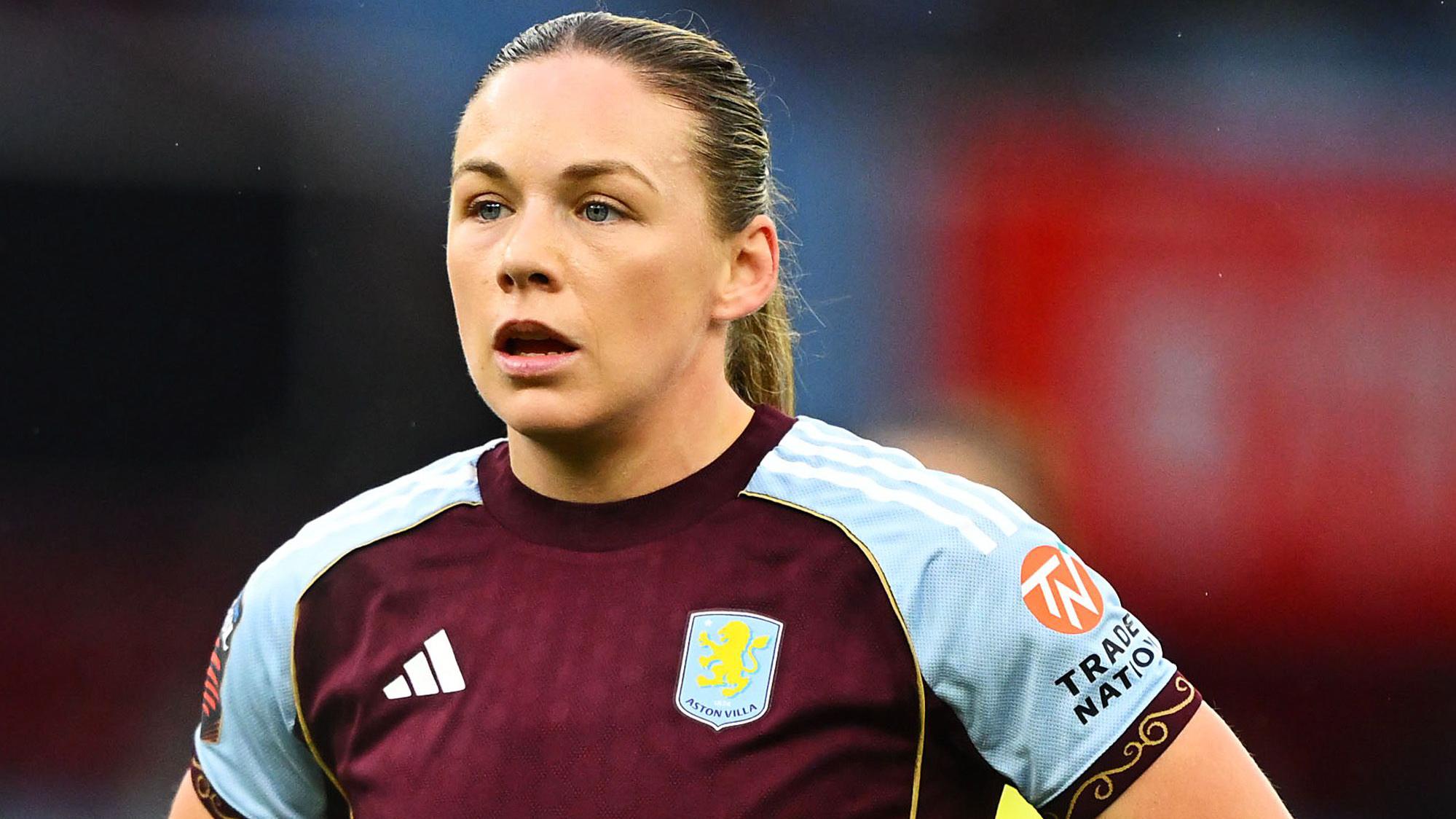 Aston Villa's top scorer Kirsty Hanson is set to join Tottenham