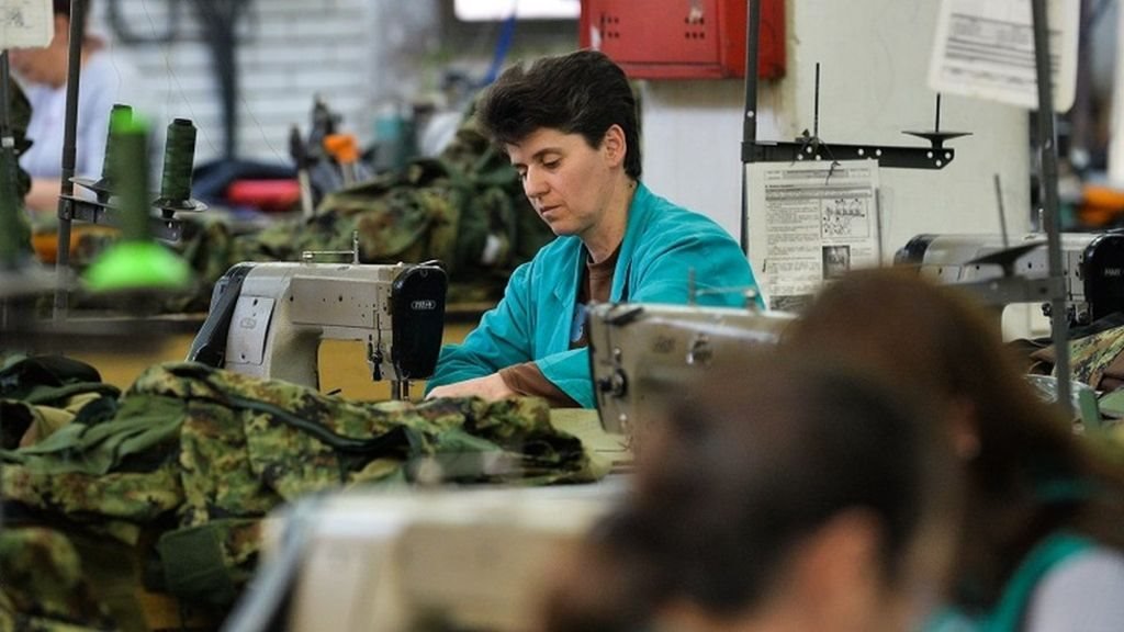 žene u fabrici tekstila