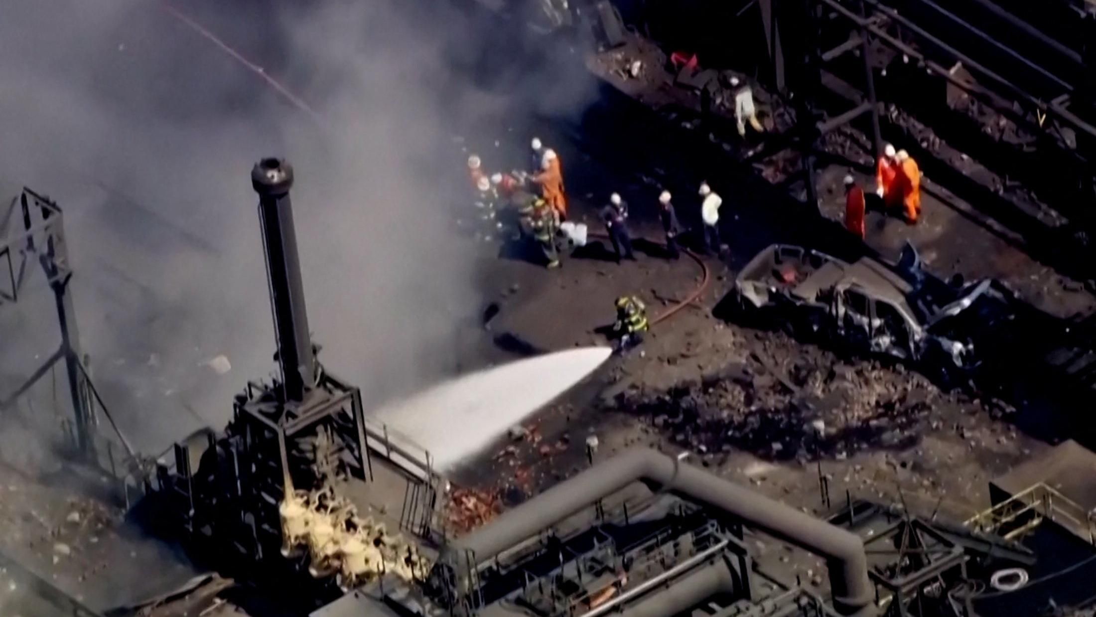 Pennsylvania: Two dead and 10 injured in Clairton steel plant explosion