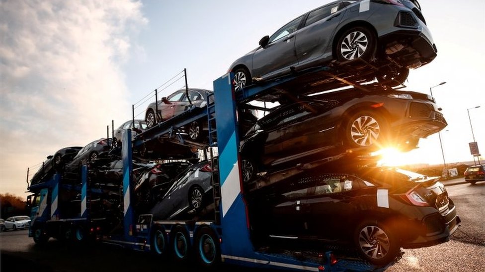 Автомобили покидают завод Honda в Суиндоне