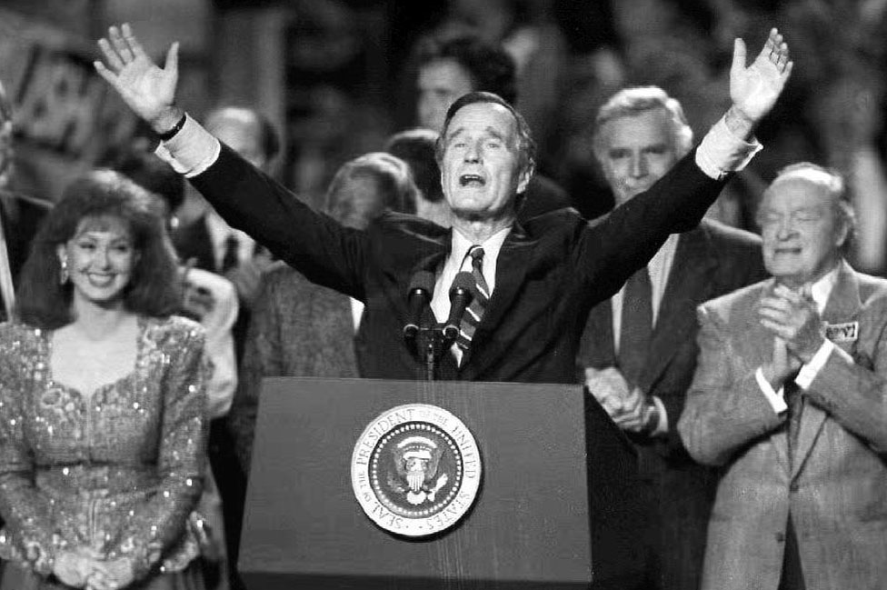 Bush en un mitin en 1992