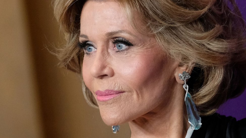 Jane Fonda reveals rape and child abuse - BBC News