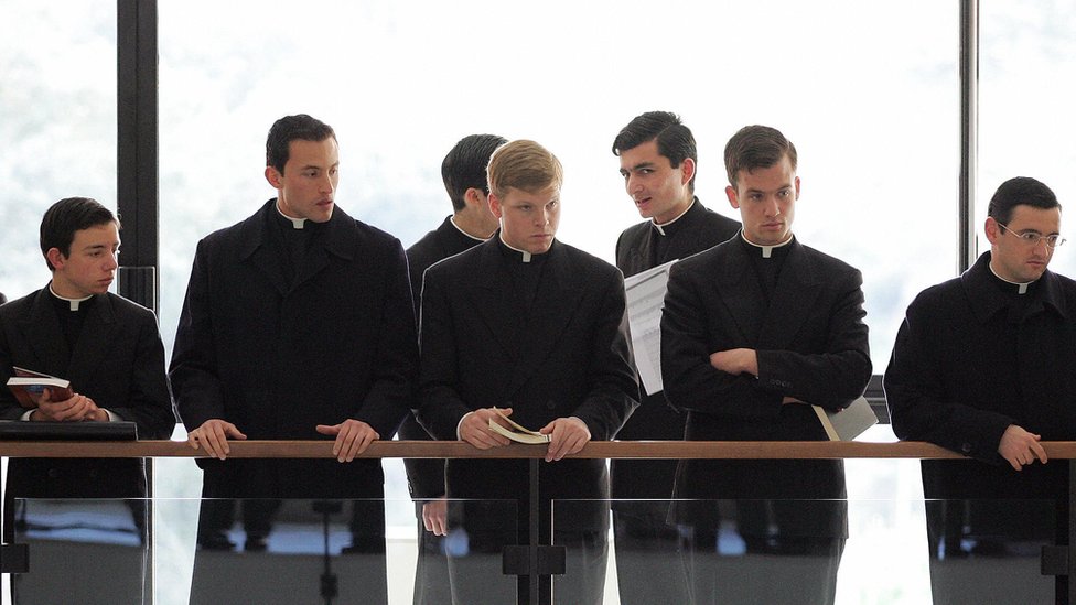 Los primeros sacerdotes en participar en el seminario de exorcismo realizado por el Vaticano lo hicieron en 2005.