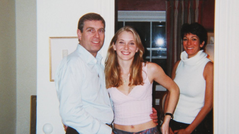 Virginia Giuffre describes how she asked Jeffrey Epstein to take this picture of her with Andrew.