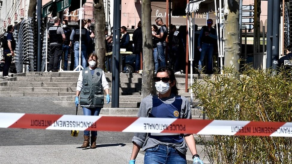 الشرطة في موقع الحادث