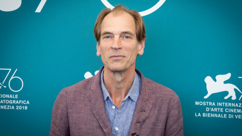 Julian Sands: New air search for actor missing in California