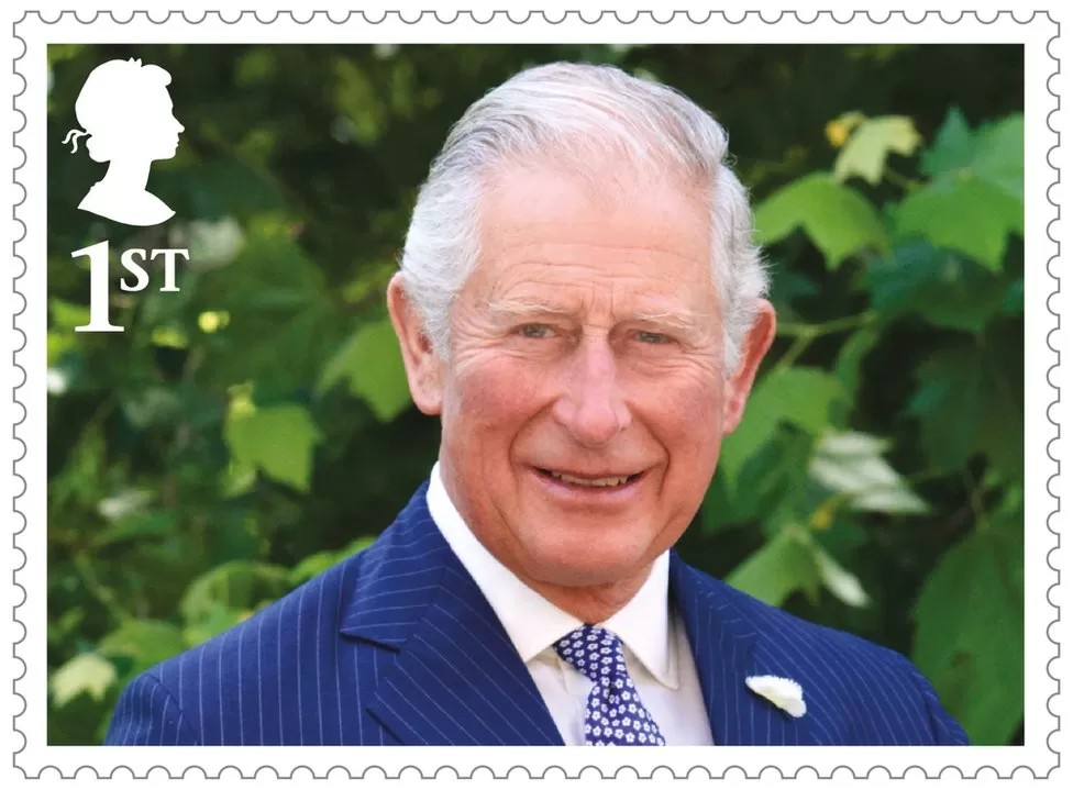 Estampilla en honor al Príncipe Carlos en su 70 cumpleaños.