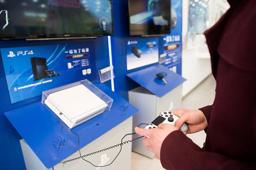 PlayStation 4