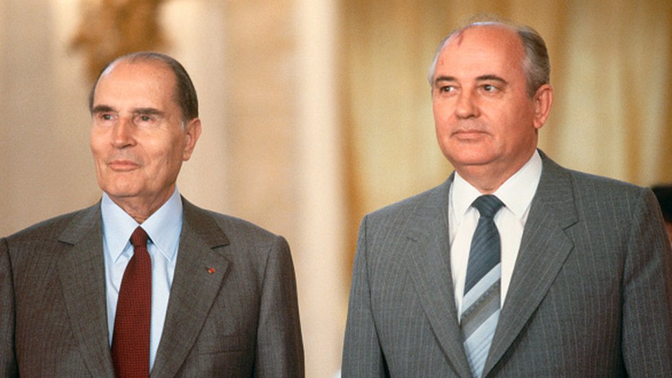Bivši francuski predsednik Fransoa Miteran (levo) pozvao je na stvaranje „Evropske konfederacije" 1989