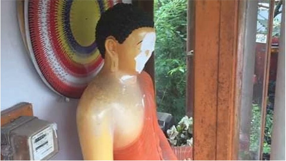 මාවනැල්ල බුදු පිළිමවලට හානි කිරීම සහ "මුස්ලිම් අන්තවාදී සංවිධාන": ප්රජා නායකයන්ගෙන් ජනතාවට ඉල්ලීමක් - BBC News සිංහල
