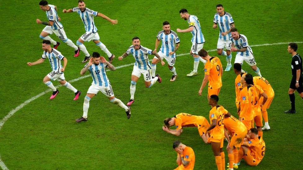 الأرجنتين فازت على هولندا بركلات الترجيح وصعدت إلى نصف نهائي كأس العالم