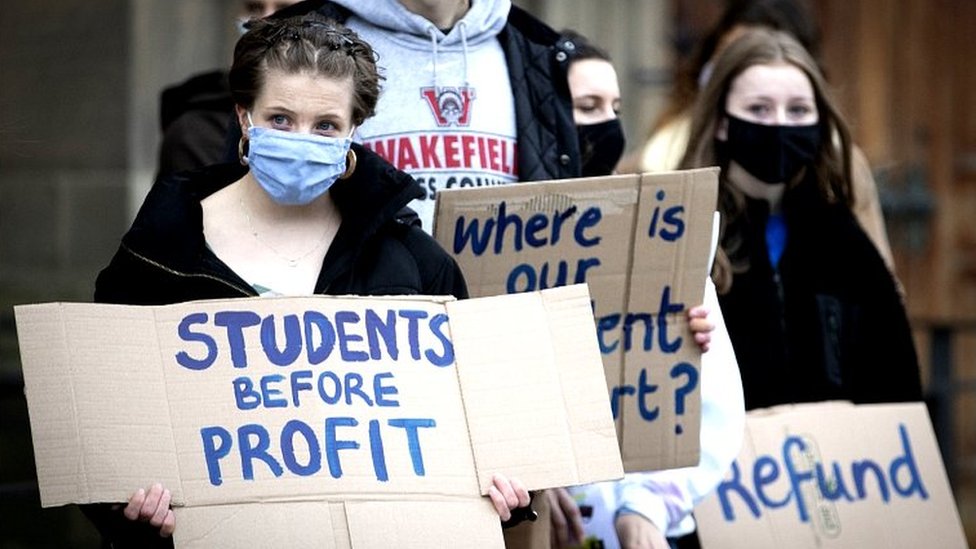 Протест студенческой изоляции
