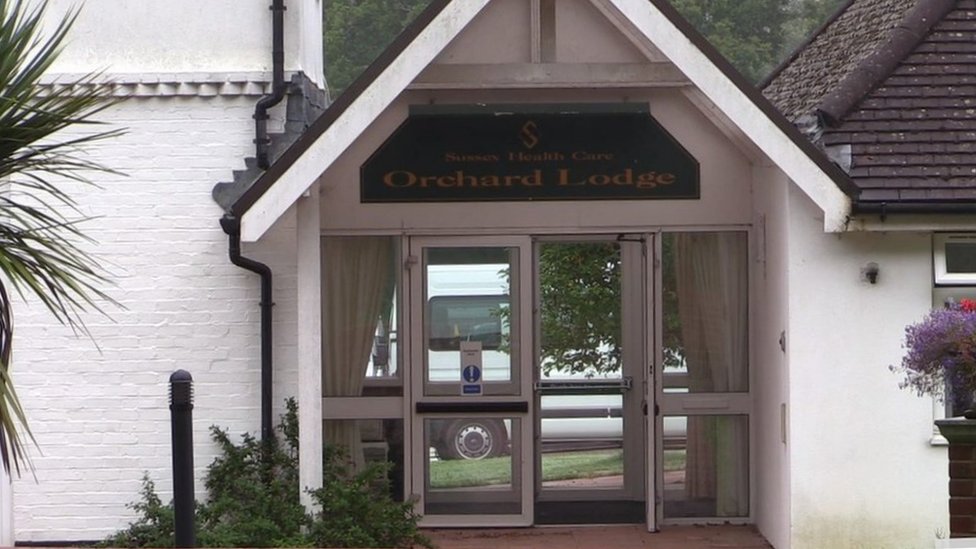 Дом престарелых Orchard Lodge