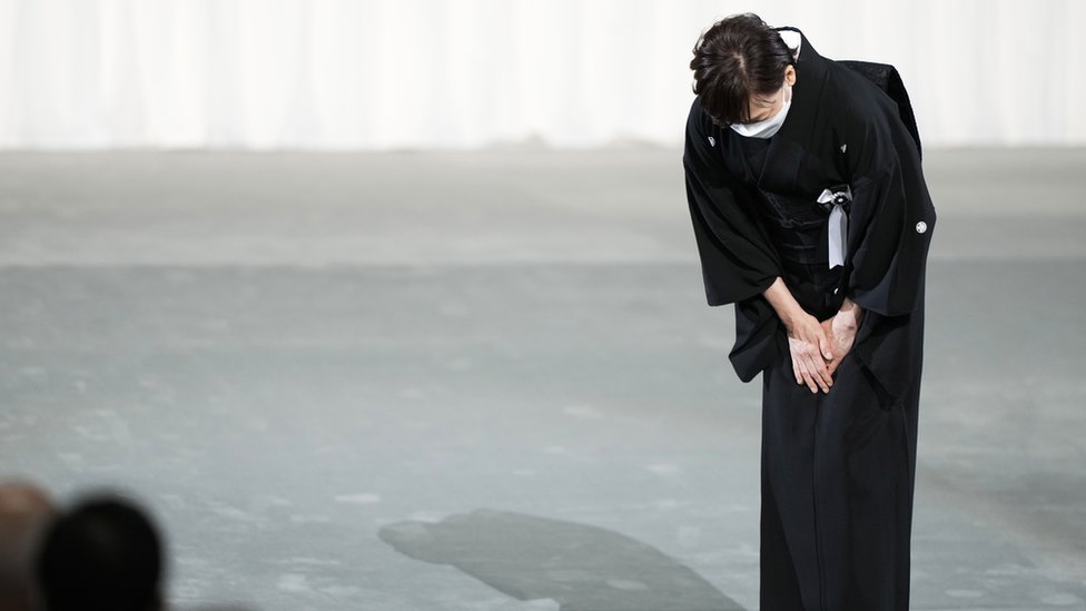 Akie Abe, widow of former Japanese Prime Minister Shinzo Abe, bows during the state funeral of former Japanese Prime Minister Shinzo Abe at Nippon Budokan in Tokyo, Japan, 27 September 2022.