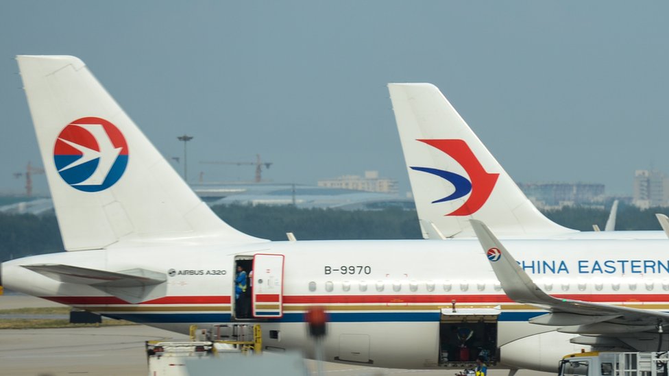 北京首都國際機場停機坪上的東航飛機（資料圖片）