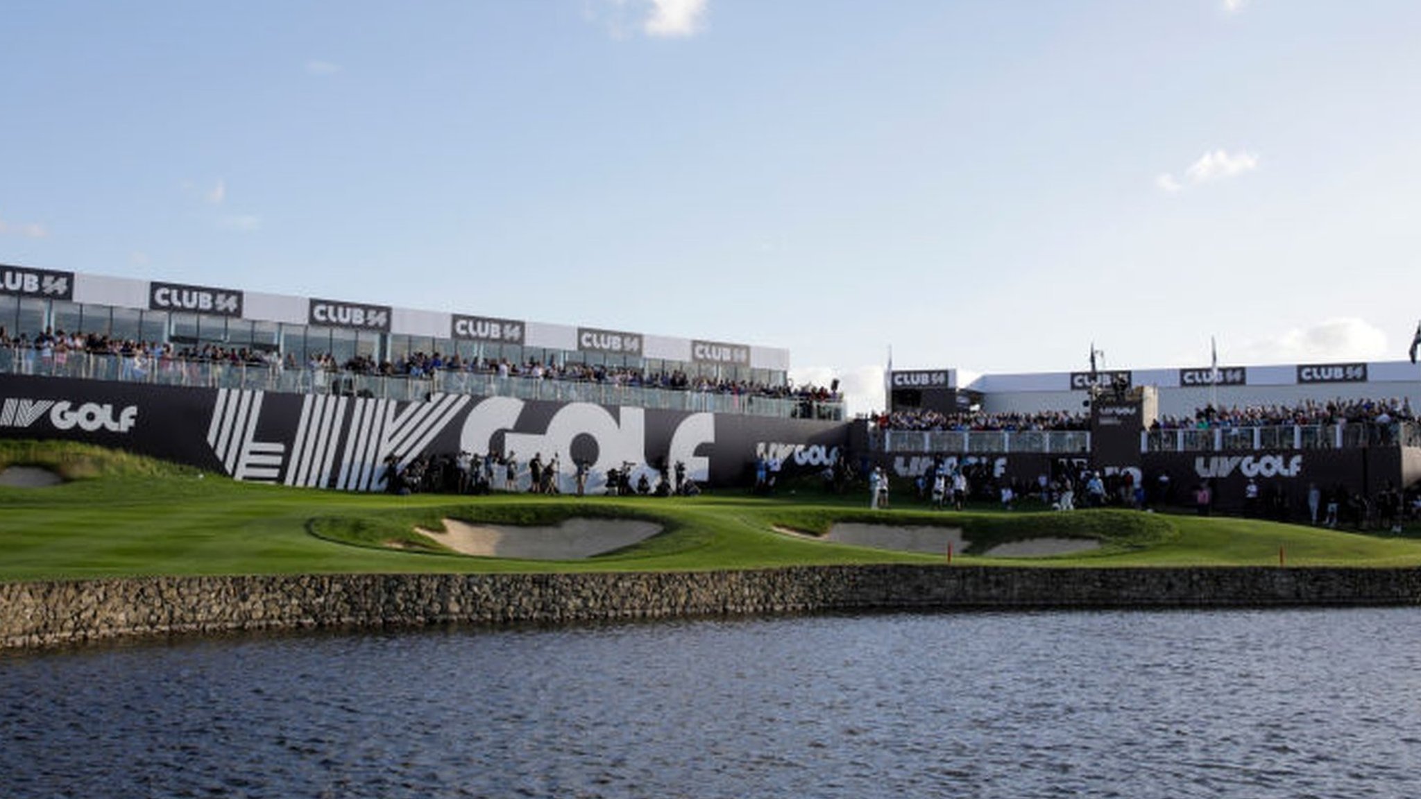 'Battle for fans as LIV London follows British Masters'