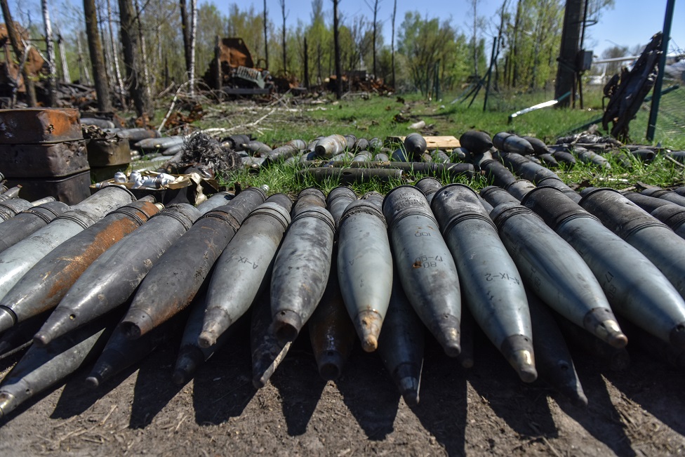 Projéteis russos não detonados perto de Kiev
