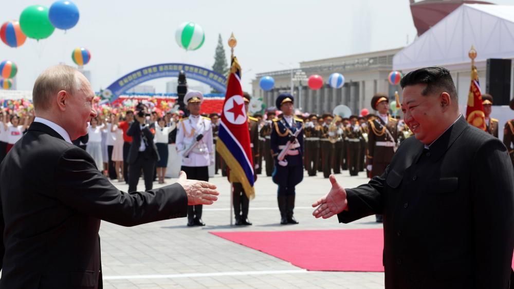 Putin and Kim exchange gifts of limousine, tea set and 'busts' in