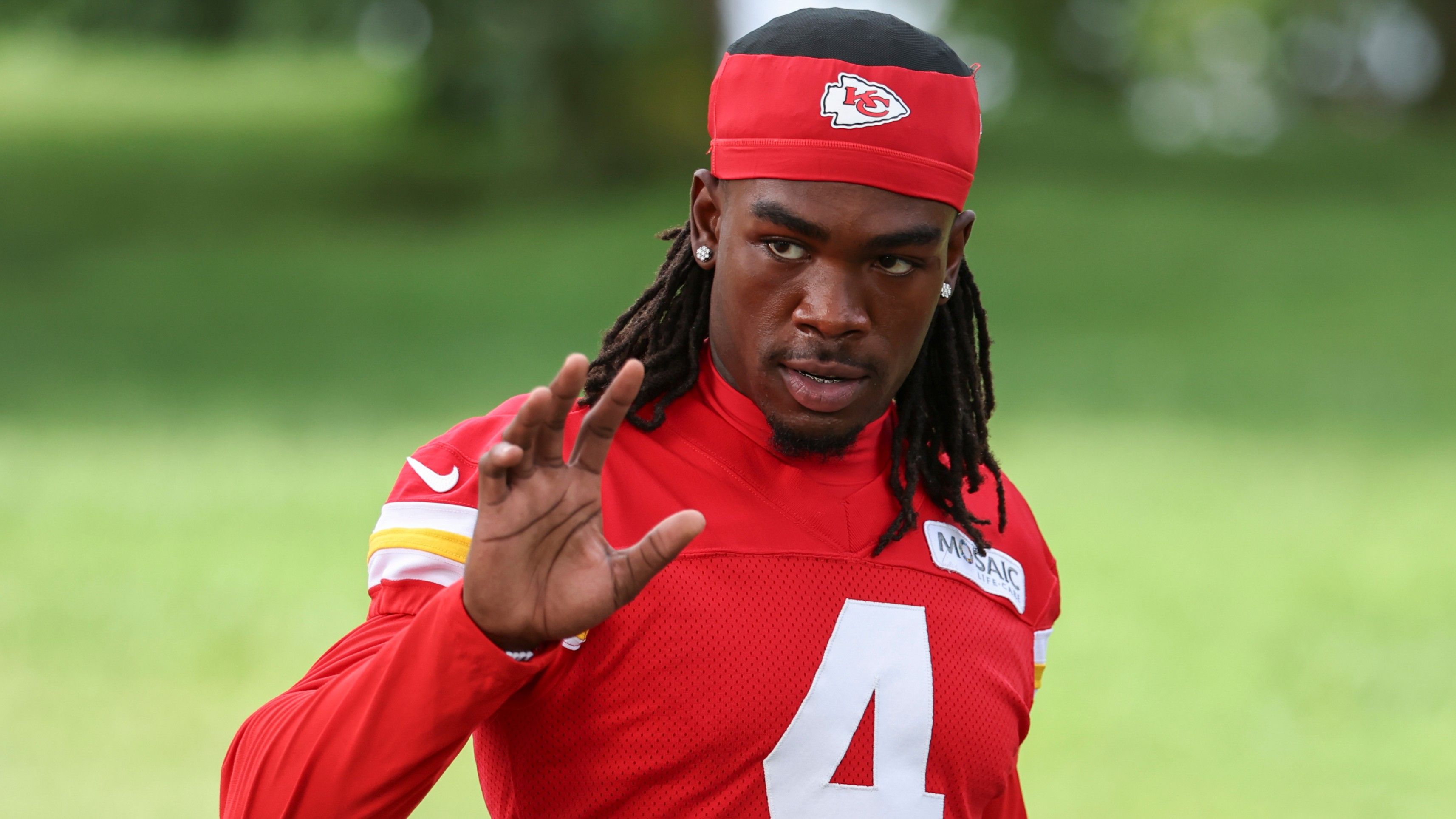 NFL: Kansas City Chiefs wide receiver Rashee Rice gets six-game ban for car crash - BBC Sport