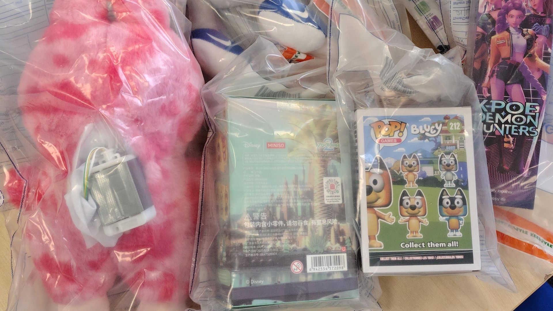 その他 FAKE TOY Cleethorpes crackdown seizes more than 500 fake and unsafe toys