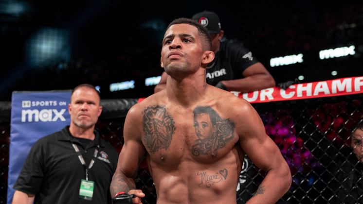 MMA: Bellator champion Patchy Mix asks to be released from PFL contract - BBC Sport