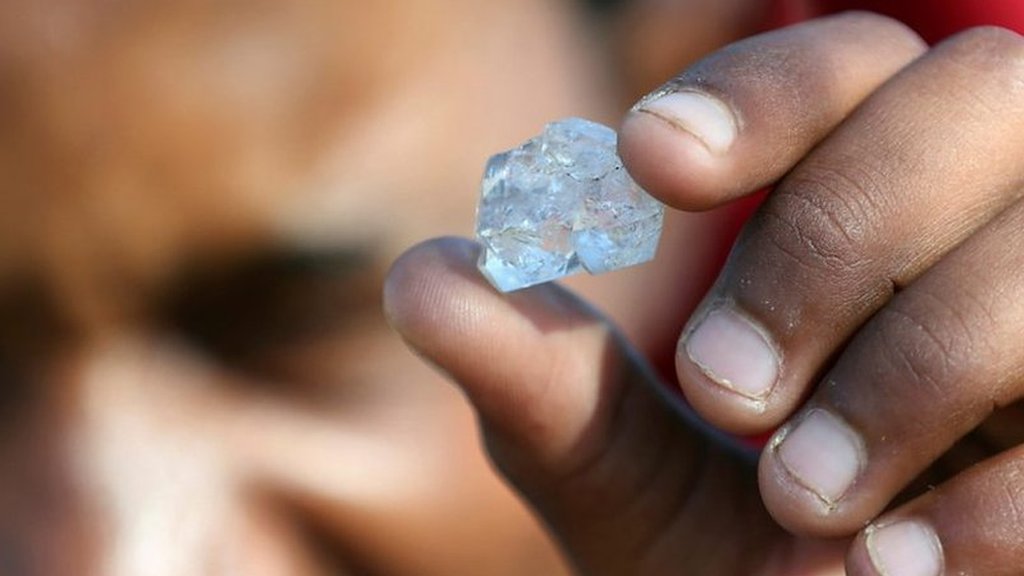 South Africa: Unidentified stones spark diamond rush