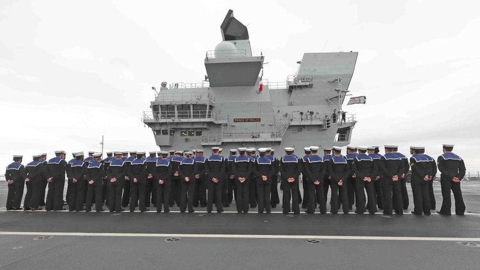 Моряки на HMS Prince of Wales