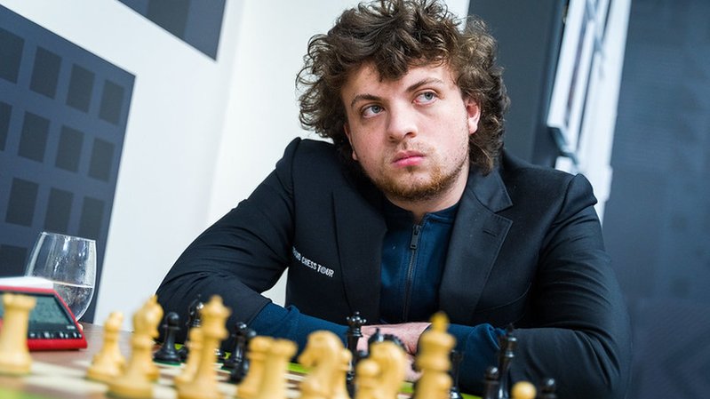 Hans Niemann: Chess player accused of cheating 'not backing down