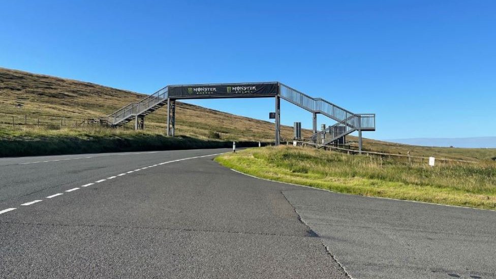 Manx Grand Prix Temporary ban on cycling on Mountain Road