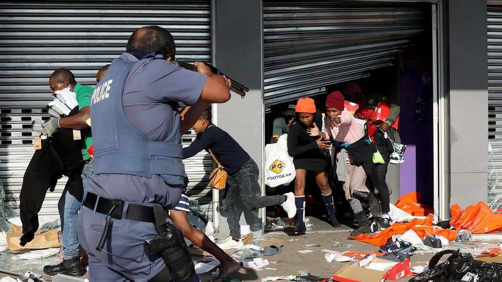 South Africa Zuma riots: Death toll mounts amid looting