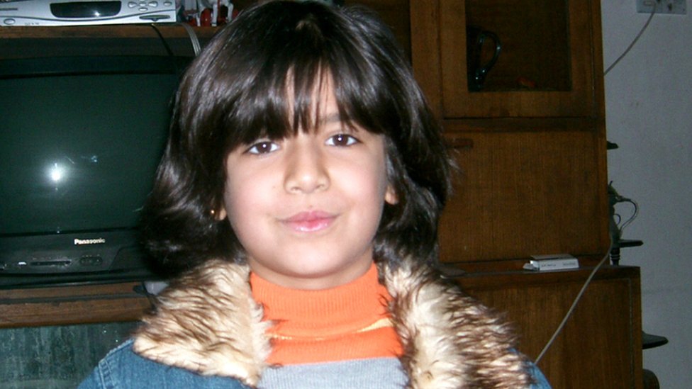 Зайнаб Фадхал, шесть лет
