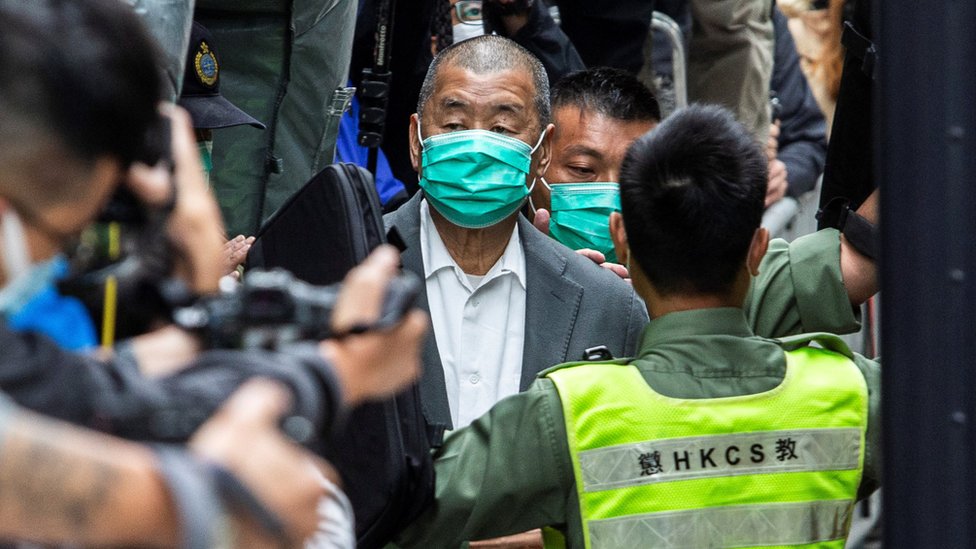 中國香港終審法院門外黎智英被押解上囚車（9/2/2021）