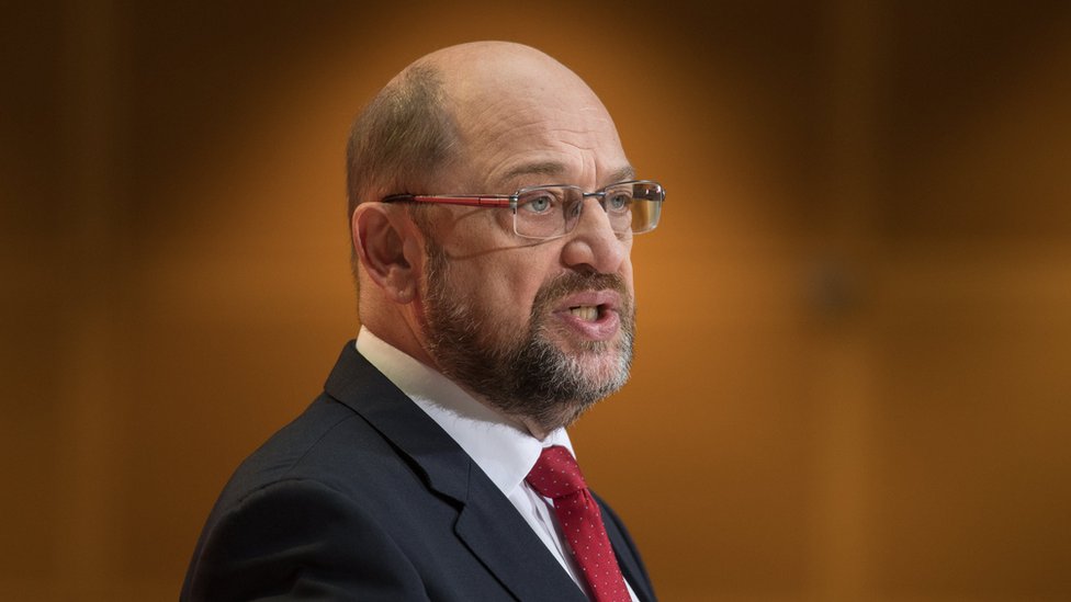 Лидер Социал-демократической партии (СДПГ) Мартин Шульц делает заявление в штаб-квартире СДПГ в Берлине
