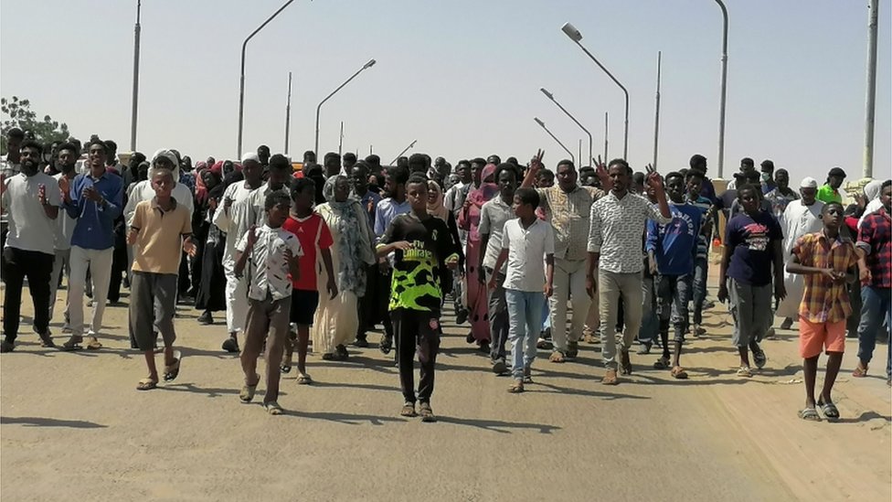 الانقلاب في السودان: واشنطن تطالب قوات الأمن السودانية بالامتناع عن أي عنف ضد المتظاهرين 1 احتجاجات في السودان