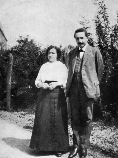 Mileva Maric y Einstein