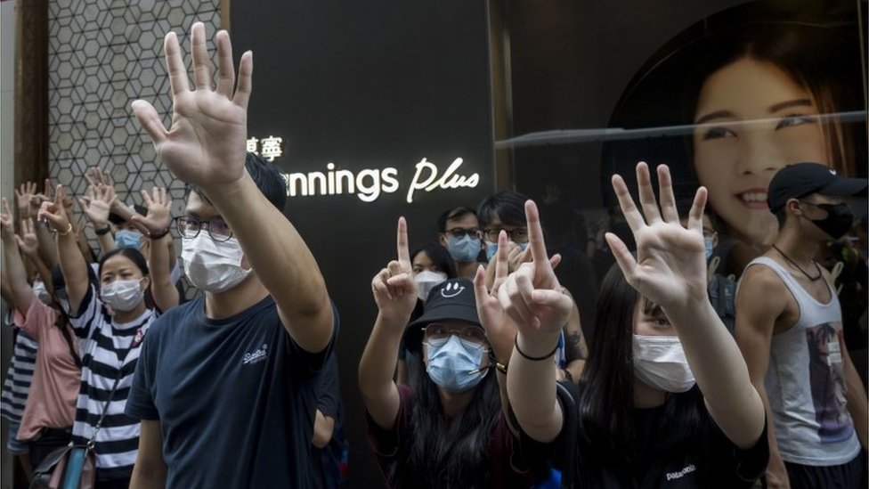 Протестующие в Гонконге 27 мая