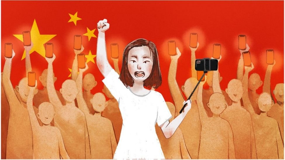 Ilustração de blogueira chinesa com pau de selfie e celular na mão