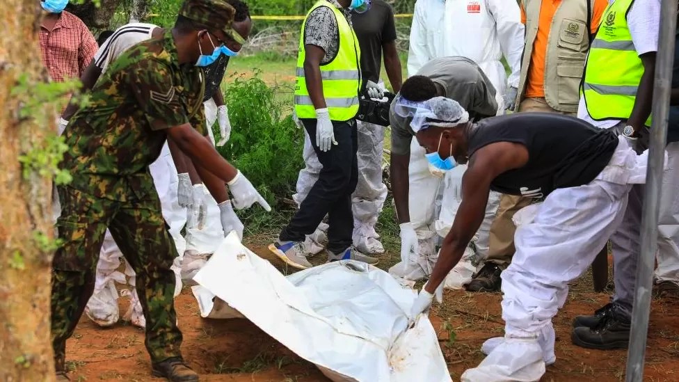 Detectives and forensic experts began examining the site of the Kenyan cult on Friday