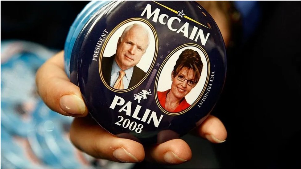 薩拉·佩林（Sarah Palin）很快通過了審查，但迅速被認為不適合出現在聚光燈下。