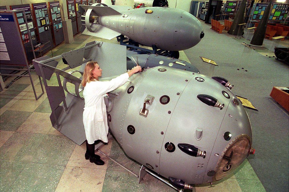 Sarov nuclear museum, 1997 archive pic