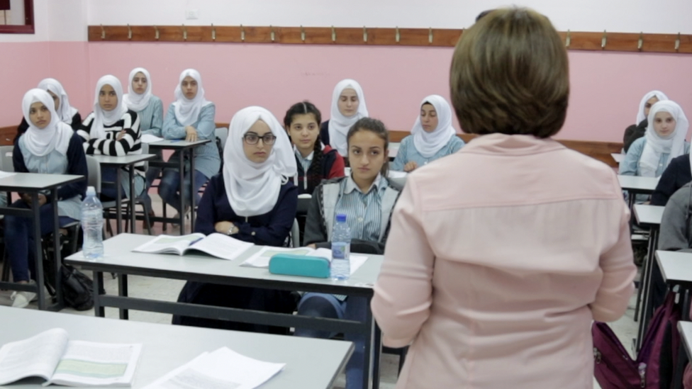 Ученики в классе в Рамаллахе