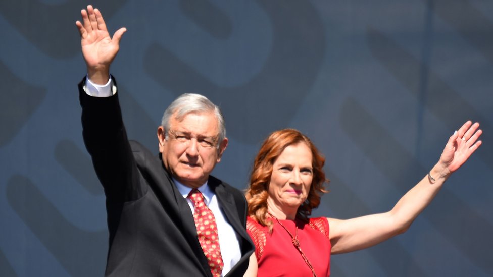 López Obrador celebró este domingo junto a su esposa Beatriz Gutiérrez su primer año de gobierno.