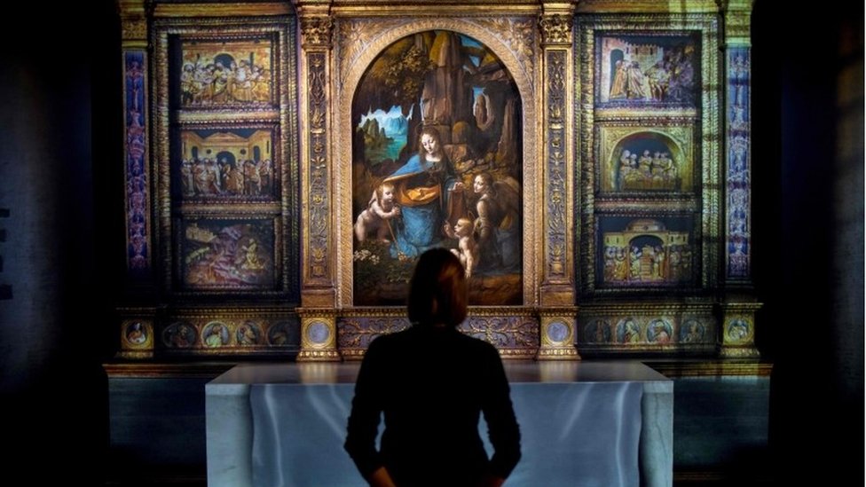 Богородица в скалах Леонардо да Винчи