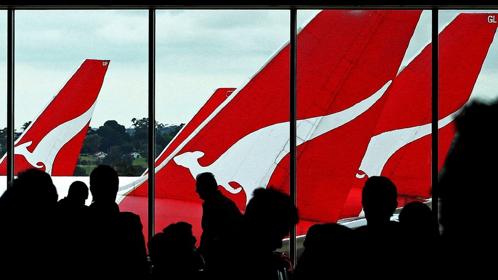 Выход на посадку на рейсы Qantas